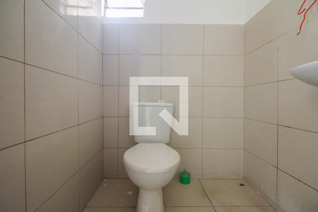 Banheiro  de casa de condomínio para alugar com 1 quarto, 40m² em Penha de França, São Paulo