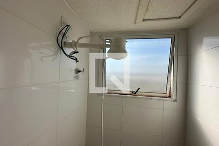 Apartamento para alugar com 42m², 2 quartos e 1 vaga Apartamento para alugar com 42m², 2 quartos e 1 vagaBanheiro Social