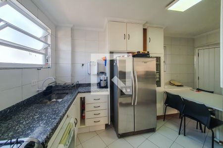 Apartamento à venda com 108m², 4 quartos e 1 vagaCozinha