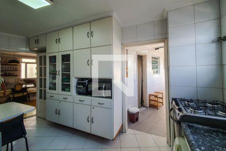 Apartamento à venda com 108m², 4 quartos e 1 vagaCozinha