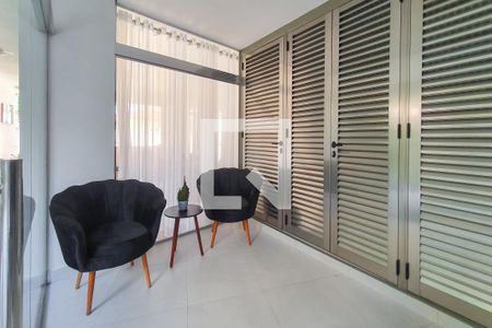 Apartamento à venda com 108m², 4 quartos e 1 vagaHall de entrada