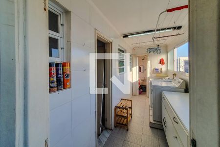 Apartamento à venda com 108m², 4 quartos e 1 vagaÁrea de Serviço