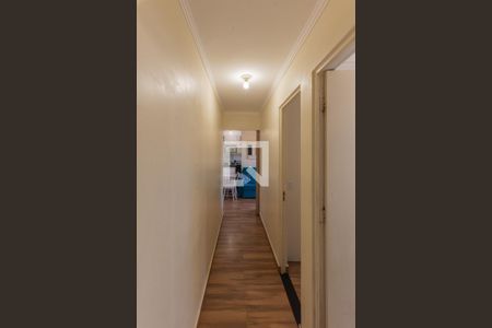 Corredor de apartamento à venda com 2 quartos, 52m² em Vila Satúrnia, Campinas