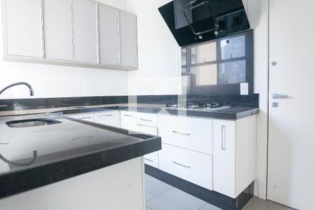 Apartamento à venda com 136m², 3 quartos e 3 vagas Apartamento à venda com 136m², 3 quartos e 3 vagasCozinha