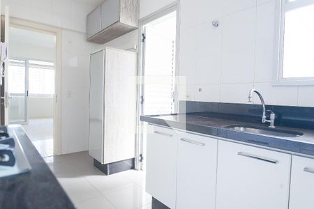 Apartamento à venda com 136m², 3 quartos e 3 vagas Apartamento à venda com 136m², 3 quartos e 3 vagasCozinha