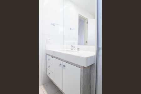 Apartamento à venda com 136m², 3 quartos e 3 vagas Apartamento à venda com 136m², 3 quartos e 3 vagasbanheiro da suíte master