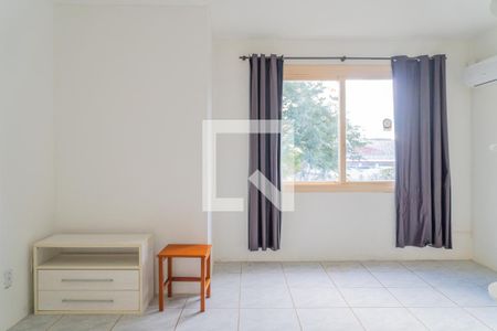 Sala/Quarto de apartamento à venda com 1 quarto, 32m² em Santa Tereza, Porto Alegre