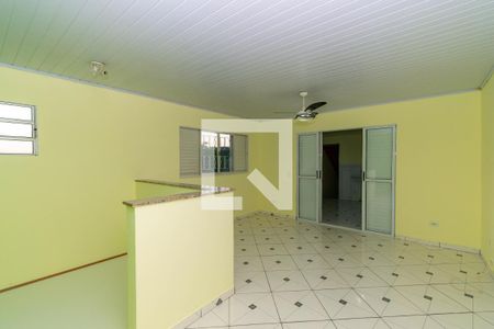 Sala de casa para alugar com 1 quarto, 65m² em Jardim Caguassu, São Paulo