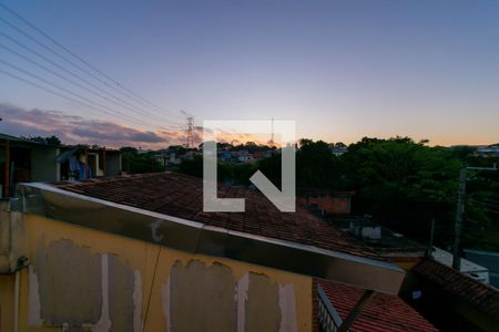 Vista da Sala de casa para alugar com 1 quarto, 65m² em Jardim Caguassu, São Paulo