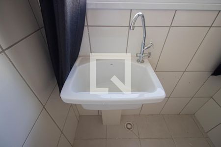 Apartamento para alugar com 52m², 2 quartos e sem vaga Apartamento para alugar com 52m², 2 quartos e sem vagaCozinha e Área de Serviço