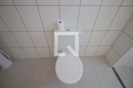 Apartamento para alugar com 52m², 2 quartos e sem vaga Apartamento para alugar com 52m², 2 quartos e sem vagaBanheiro