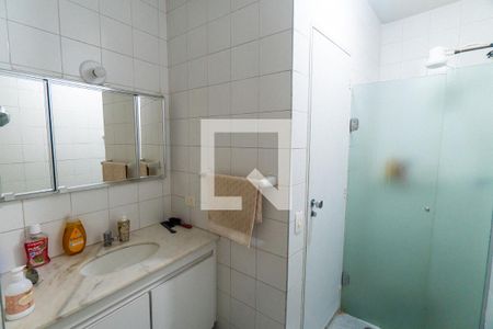 Banheiro de apartamento para alugar com 1 quarto, 43m² em Jardim Oriental, São Paulo