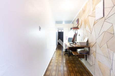 Casa à venda com 150m², 3 quartos e 2 vagasCorredor de entrada