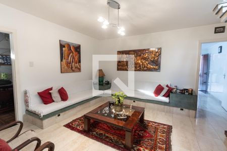 Sala de casa à venda com 3 quartos, 150m² em Vila Romana, São Paulo