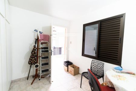 Casa à venda com 150m², 3 quartos e 2 vagasQuarto Externo