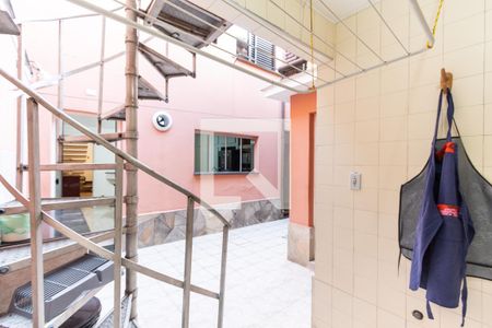 Casa à venda com 150m², 3 quartos e 2 vagasÁrea de Serviço