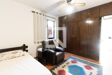 Casa à venda com 150m², 3 quartos e 2 vagasQuarto 2