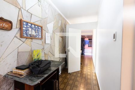 Casa à venda com 150m², 3 quartos e 2 vagasCorredor de entrada