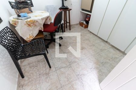 Casa à venda com 150m², 3 quartos e 2 vagasQuarto Externo