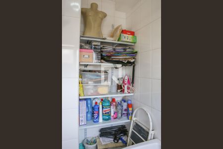 Apartamento à venda com 68m², 2 quartos e 2 vagas Apartamento à venda com 68m², 2 quartos e 2 vagasCozinha e Área de Serviço