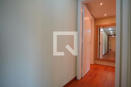 Apartamento à venda com 115m², 3 quartos e 2 vagasCorredor - Quartos