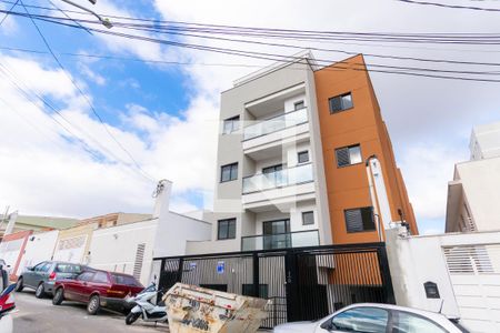 Apartamento à venda com 46m², 2 quartos e sem vaga Apartamento à venda com 46m², 2 quartos e sem vagaFachada
