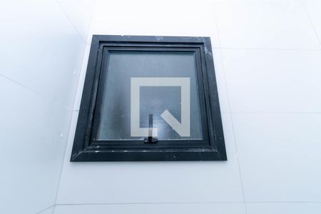 Apartamento à venda com 46m², 2 quartos e sem vaga Apartamento à venda com 46m², 2 quartos e sem vagaBanheiro