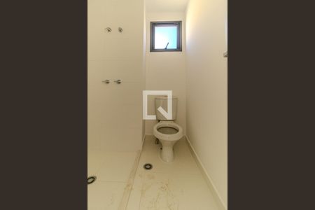 Banheiro de kitnet/studio à venda com 1 quarto, 19m² em República, São Paulo