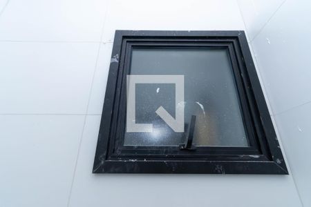 Apartamento à venda com 46m², 2 quartos e 1 vaga Apartamento à venda com 46m², 2 quartos e 1 vagaBanheiro