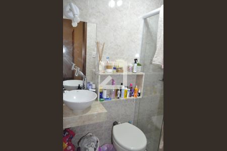 Casa à venda com 120m², 5 quartos e 4 vagasBanheiro 3