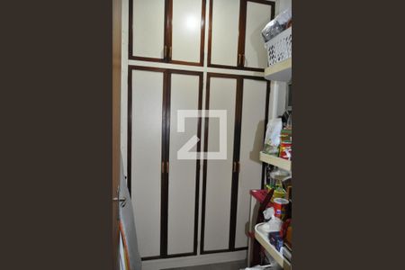 Casa à venda com 120m², 5 quartos e 4 vagasQuarto