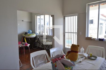 Casa à venda com 120m², 5 quartos e 4 vagasSala Edícula 