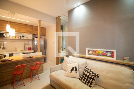Sala de apartamento à venda com 1 quarto, 25m² em Leblon, Rio de Janeiro
