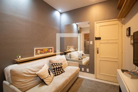 Sala de apartamento à venda com 1 quarto, 25m² em Leblon, Rio de Janeiro