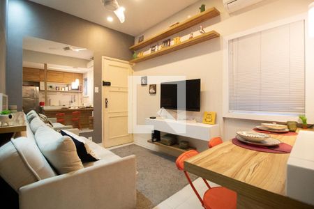 Sala de apartamento à venda com 1 quarto, 25m² em Leblon, Rio de Janeiro