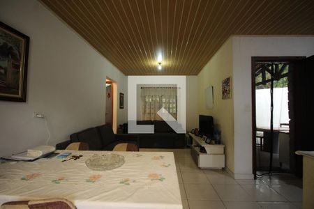 Sala de casa à venda com 2 quartos, 175m² em Jardim Monte Kemel, São Paulo