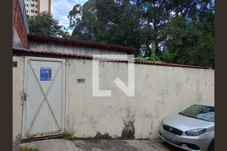 Casa à venda com 175m², 2 quartos e 7 vagasFachada