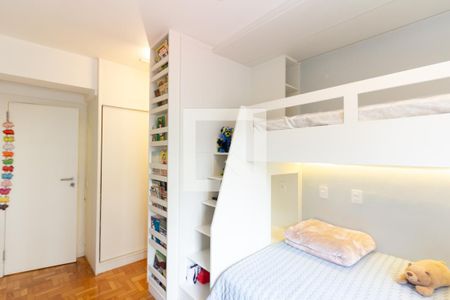 Quarto de apartamento à venda com 2 quartos, 90m² em Itaim Bibi, São Paulo