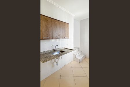 Apartamento para alugar com 92m², 2 quartos e 2 vagasCozinha