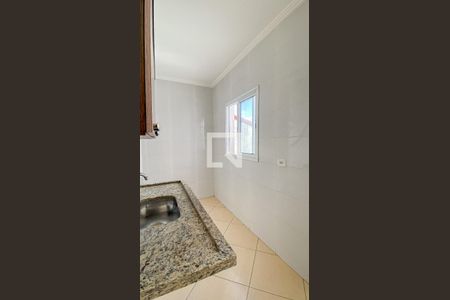 Apartamento para alugar com 92m², 2 quartos e 2 vagasCozinha