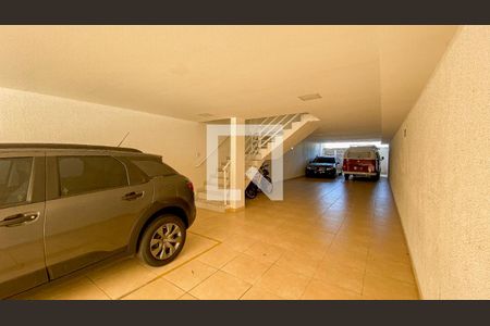 Apartamento para alugar com 92m², 2 quartos e 2 vagasGaragem