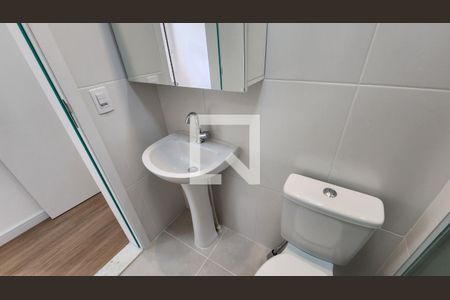 Apartamento para alugar com 64m², 2 quartos e 1 vaga Apartamento para alugar com 64m², 2 quartos e 1 vagaBanheiro 2