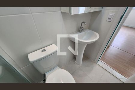 Apartamento para alugar com 64m², 2 quartos e 1 vaga Apartamento para alugar com 64m², 2 quartos e 1 vagaBanheiro 1
