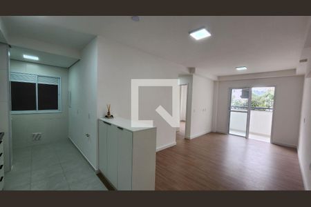 Apartamento para alugar com 64m², 2 quartos e 1 vaga Apartamento para alugar com 64m², 2 quartos e 1 vagaCozinha