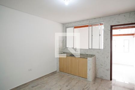 Casa para alugar com 78m², 2 quartos e 1 vagaCozinha