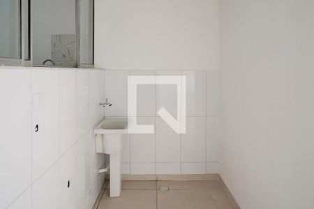 Casa para alugar com 78m², 2 quartos e 1 vagaÁrea de serviço