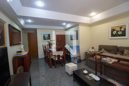 Apartamento à venda com 111m², 2 quartos e 1 vagaSala