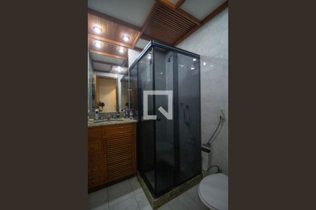 Apartamento à venda com 111m², 2 quartos e 1 vagaBanheiro Social