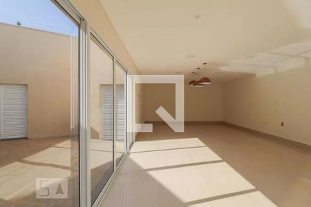 Casa de condomínio à venda com 500m², 6 quartos e 3 vagasÁrea comum