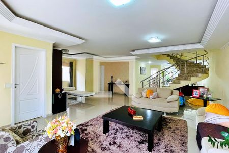 Casa de Condomínio para alugar com 6 quartos, 500m² em Vila Rosalia, Guarulhos